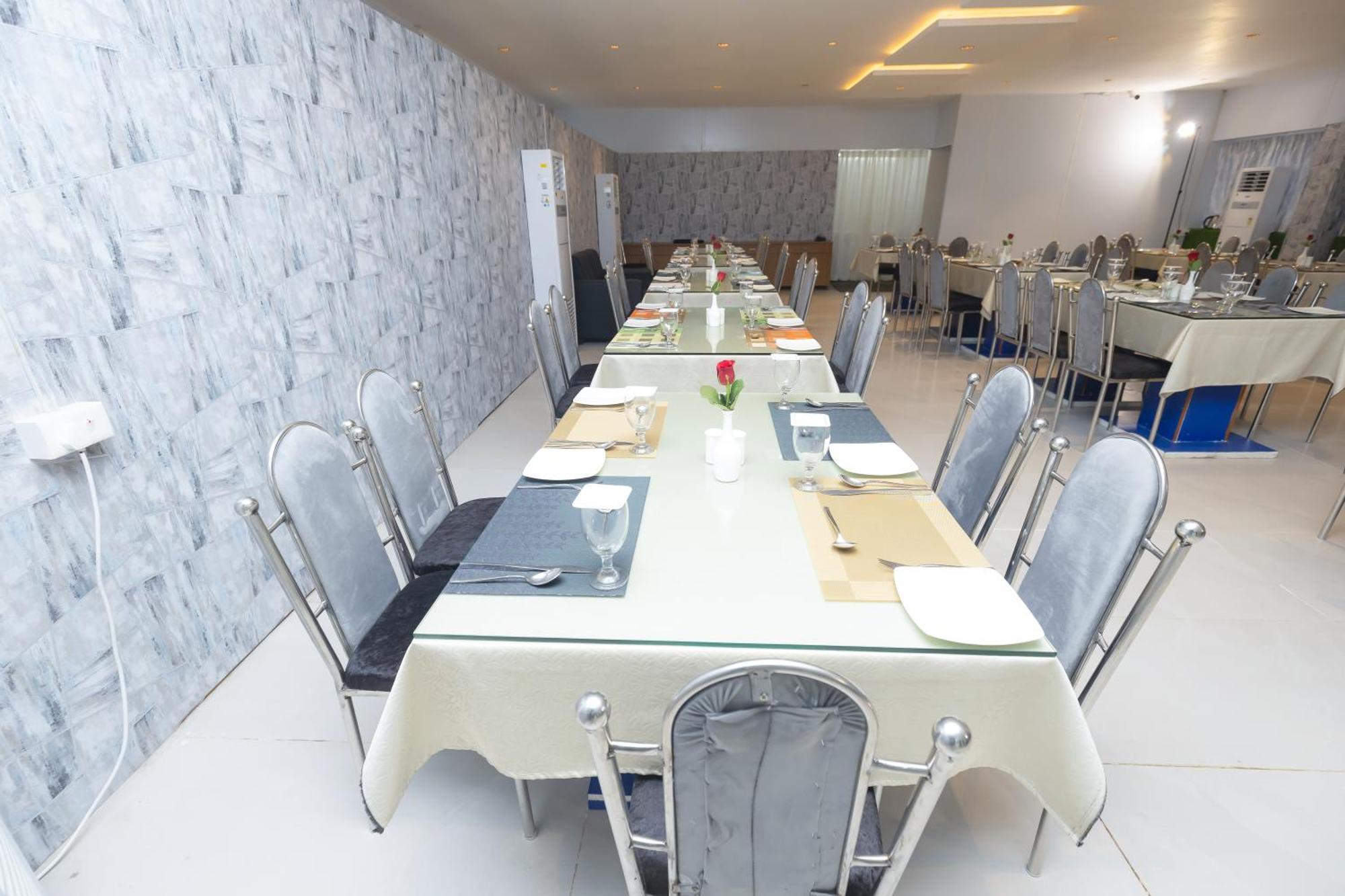 Rosewood Luxury Hotel Bhubaneswar Exteriör bild
